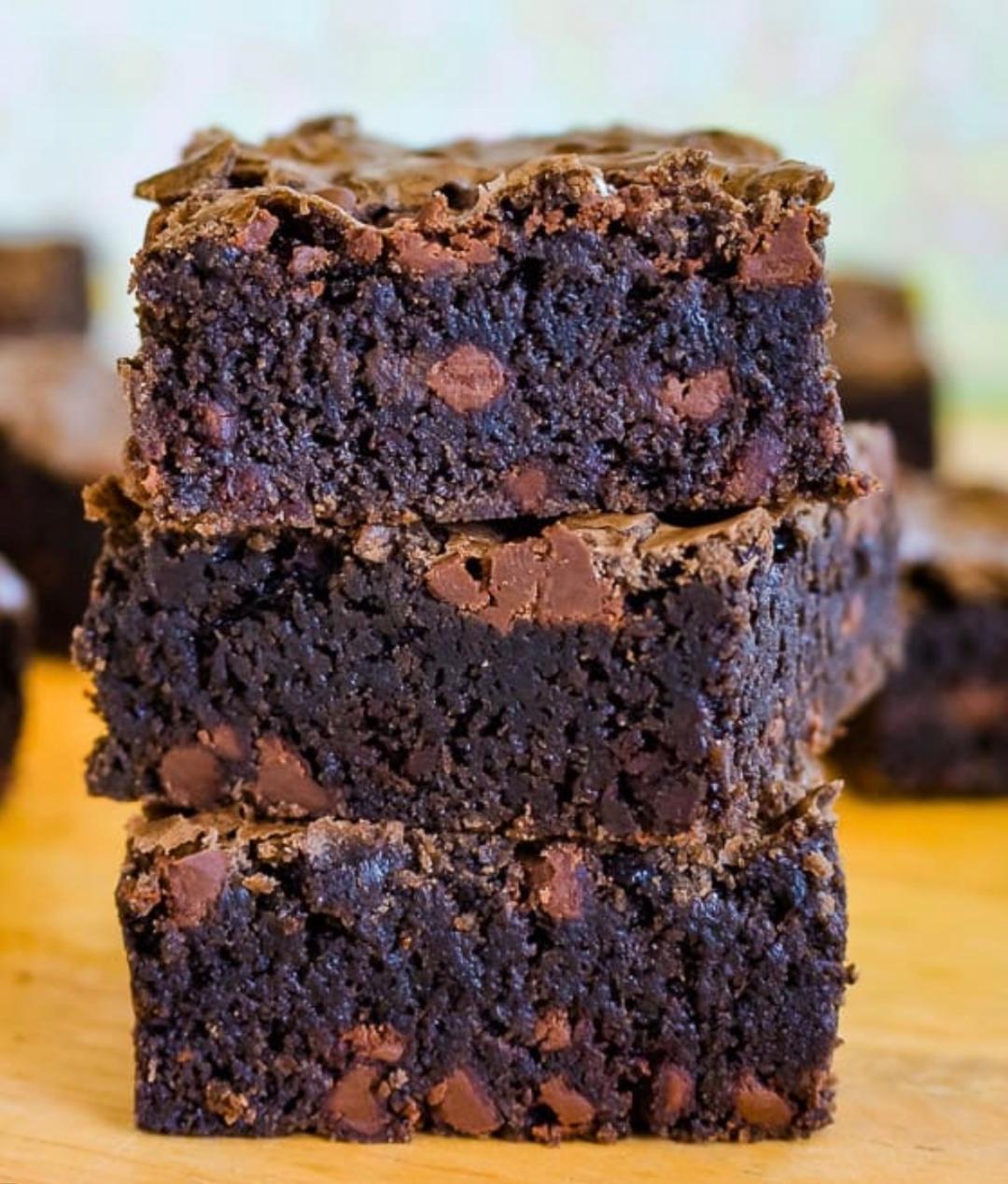 Double Trouble Dorothy Chocolate Chip Brownie